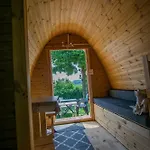 Le Pommier Rustique Кемпинг *