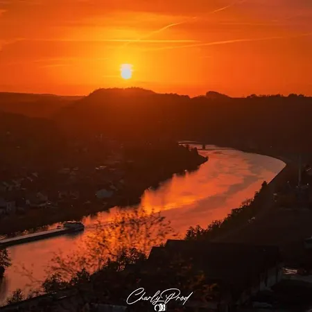 Le Pommier Rustique Кемпинг *