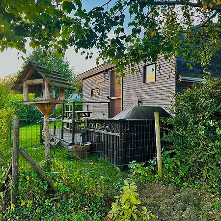 Le Pommier Rustique Кемпинг