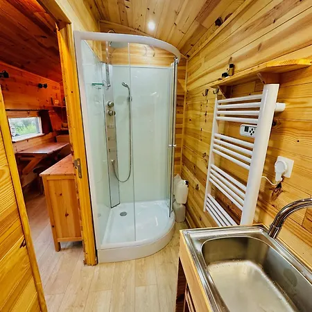 Кемпинг Le Pommier Rustique *