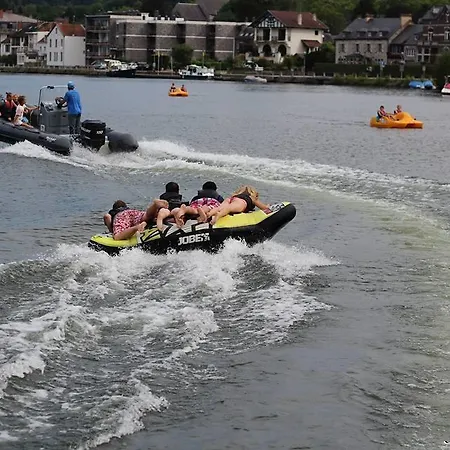 Le Pommier Rustique Кемпинг Yvoir