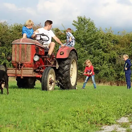Campsite Le Pommier Rustique